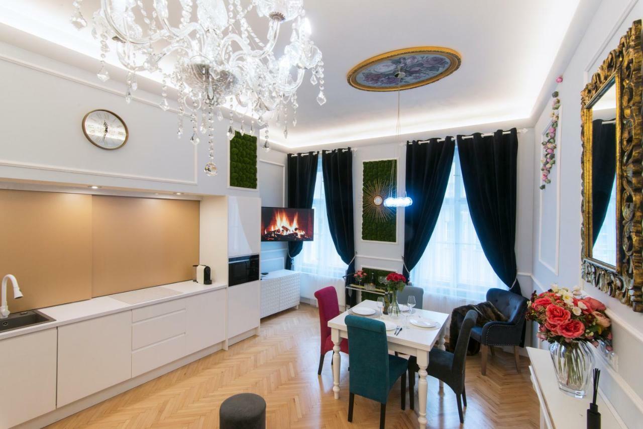 Vogue Apartment Near By Wenceslas Square Praga Exterior foto